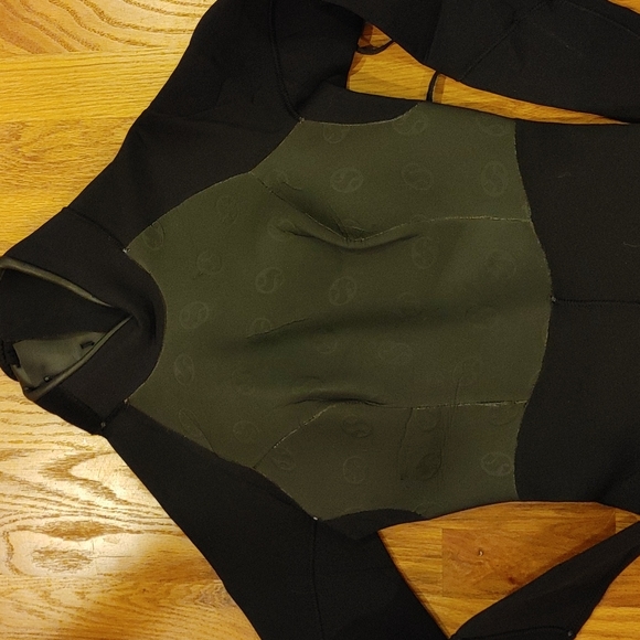 SURF's UP!!! - Picture 3 of 7